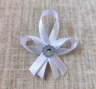 Svadobné pierko Crystal biele 